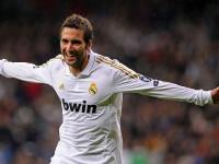 FB体育网页版-阿克统治级数据震撼世界，美国对阵挪威一役，他如何重新定义防守艺术？