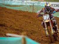 FB体育-库尔图瓦的指挥艺术，巴西对阵喀麦隆中的攻防转换核心