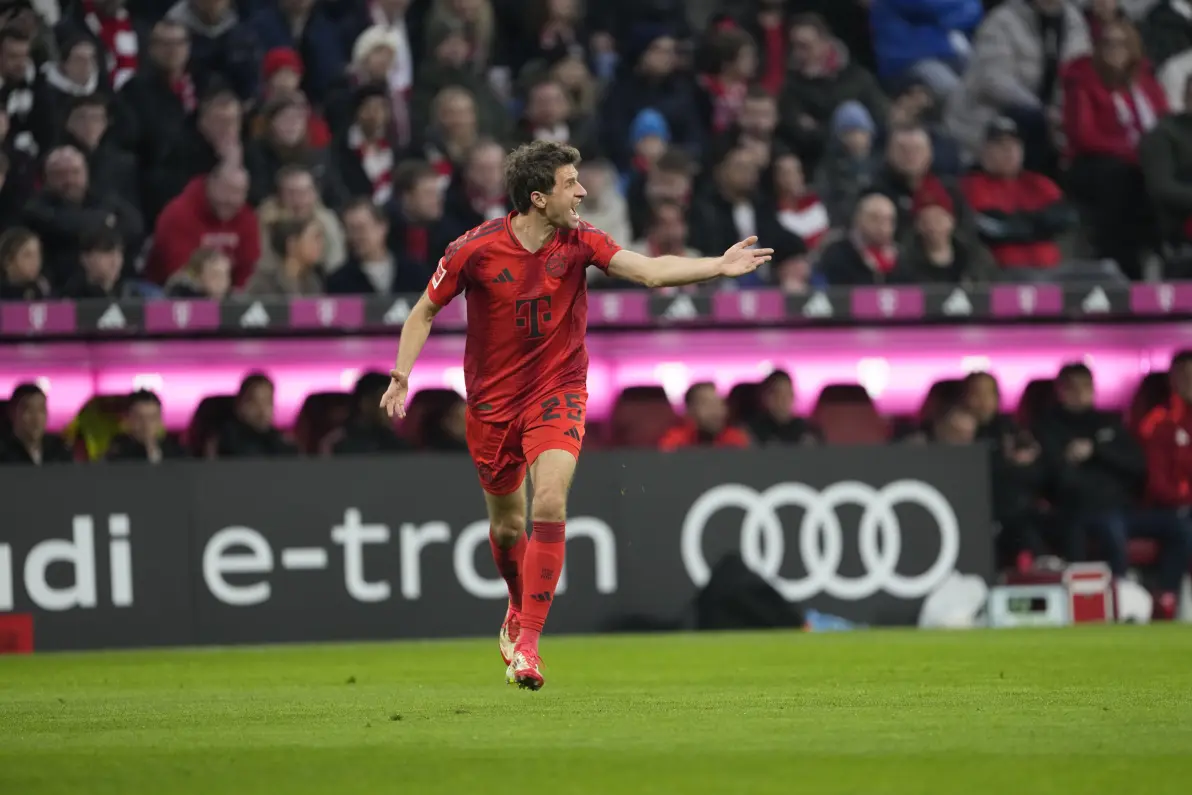 拜仁主场轻取法兰克福，德甲榜首稳坐宝座的简单介绍